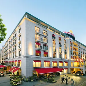 Otel Grand Elysee, Hamburg